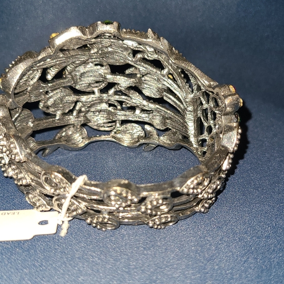 AJ Peacock Gemstone Hinge Cuff Bracelet NWT - Picture 5 of 9